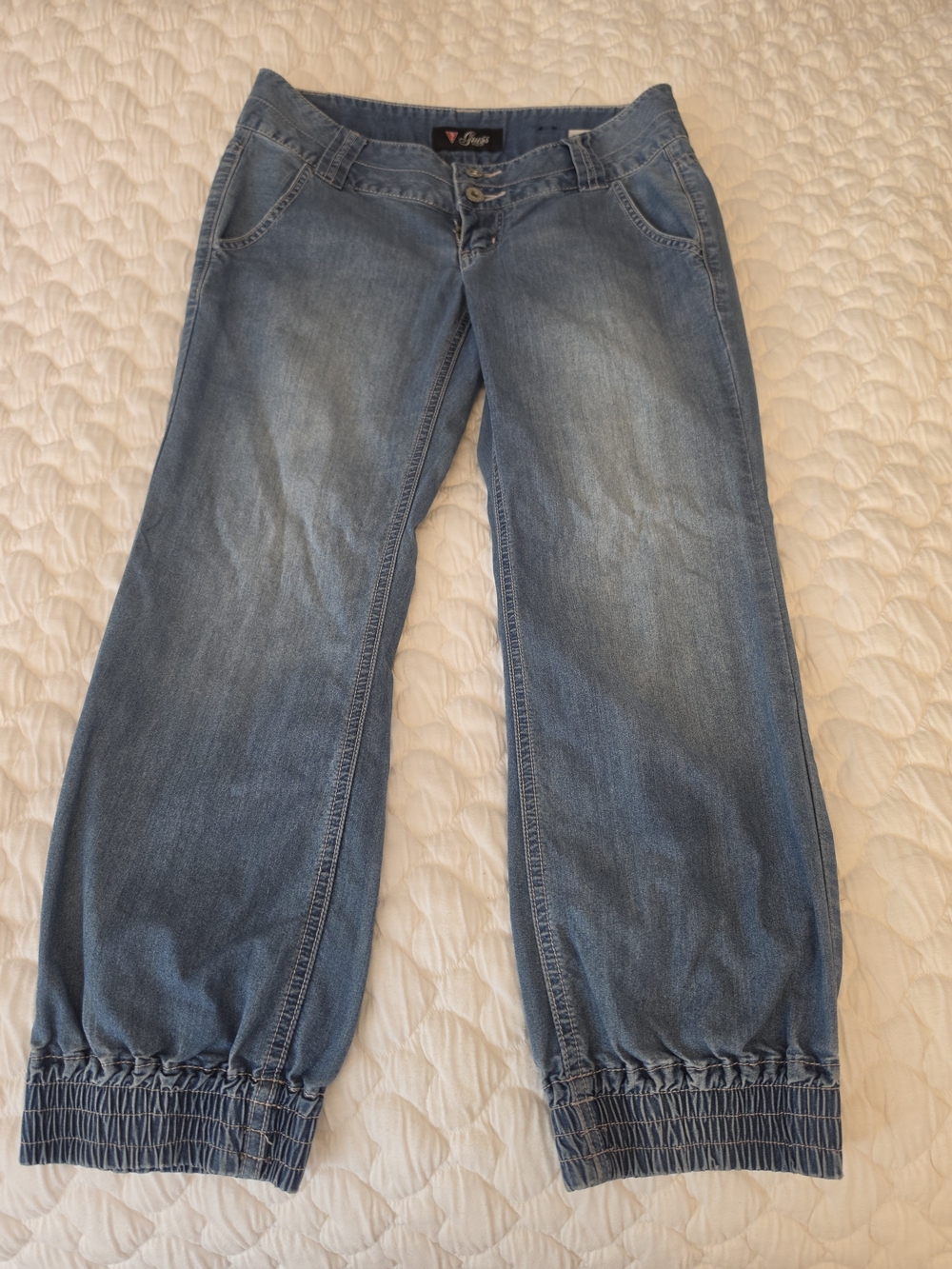 GUESS Low Rise Double-Button Light Blue Jeans - Picture 6 of 6